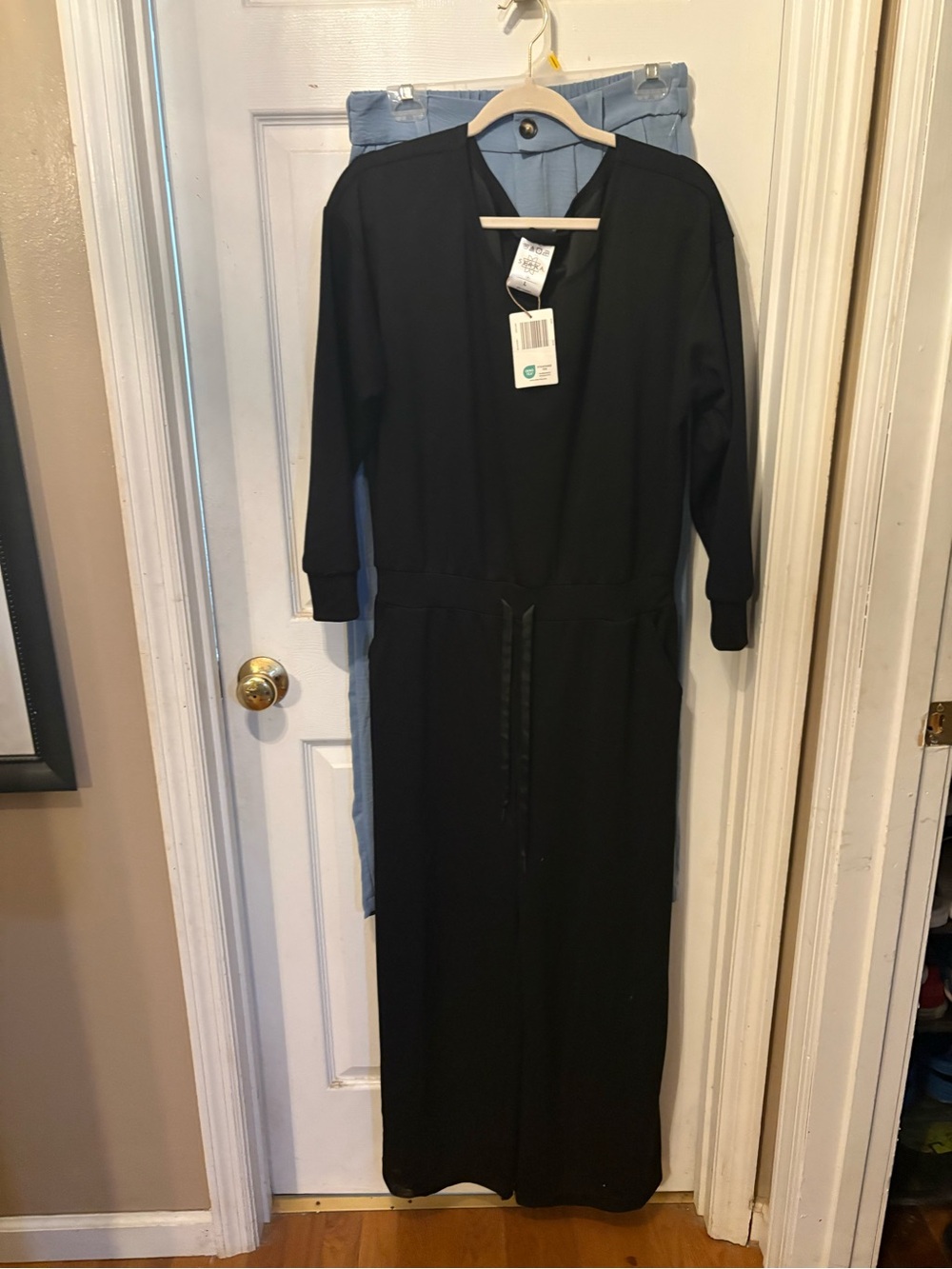 Serra Black Long Sleeve V-Neck Maxi Dress